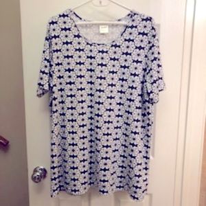Navy and White Tunic Top- NWOT
